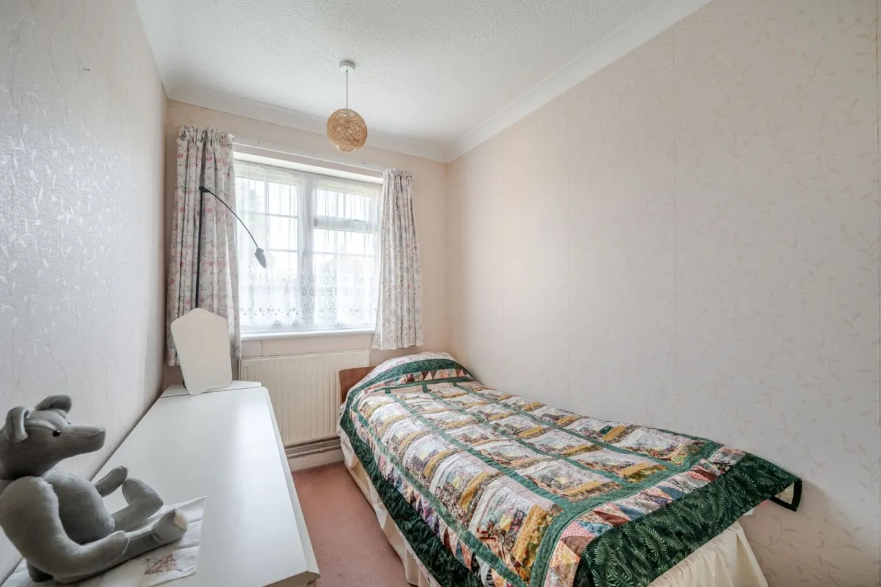 Lyndhurst, SO43, photo 11