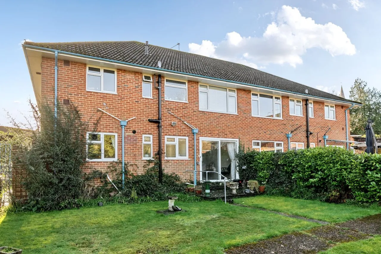 Lyndhurst, SO43, photo 15