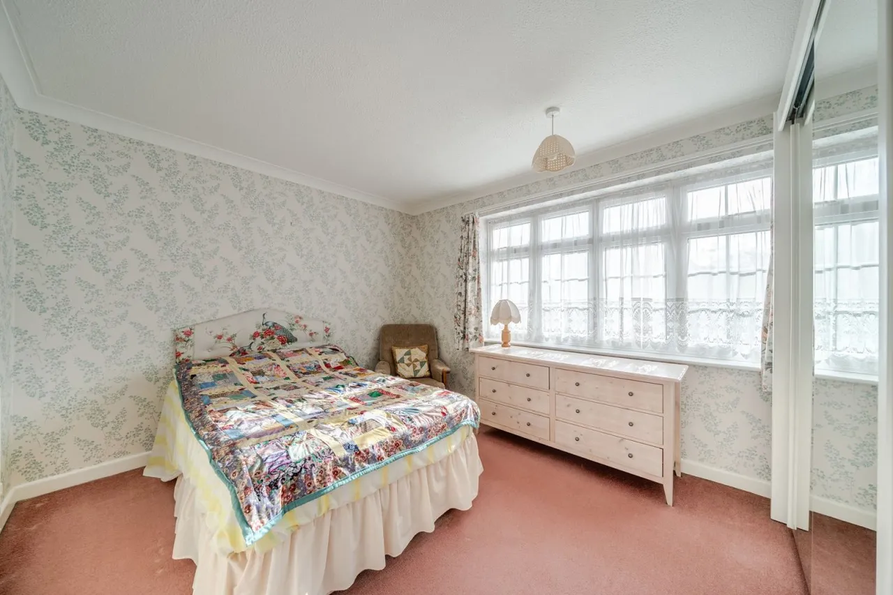 Lyndhurst, SO43, photo 9