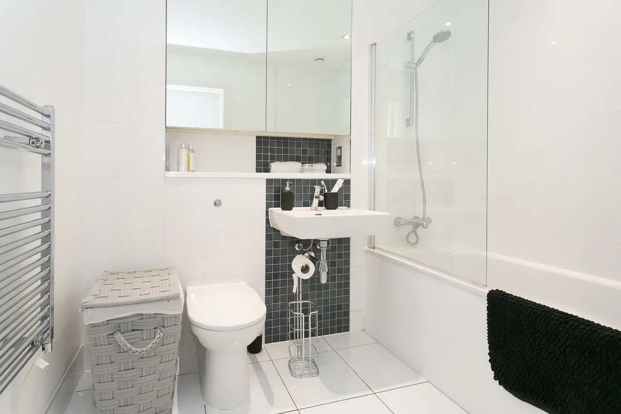 28 K D Tower, Cotterells, Hemel Hempstead, photo 5