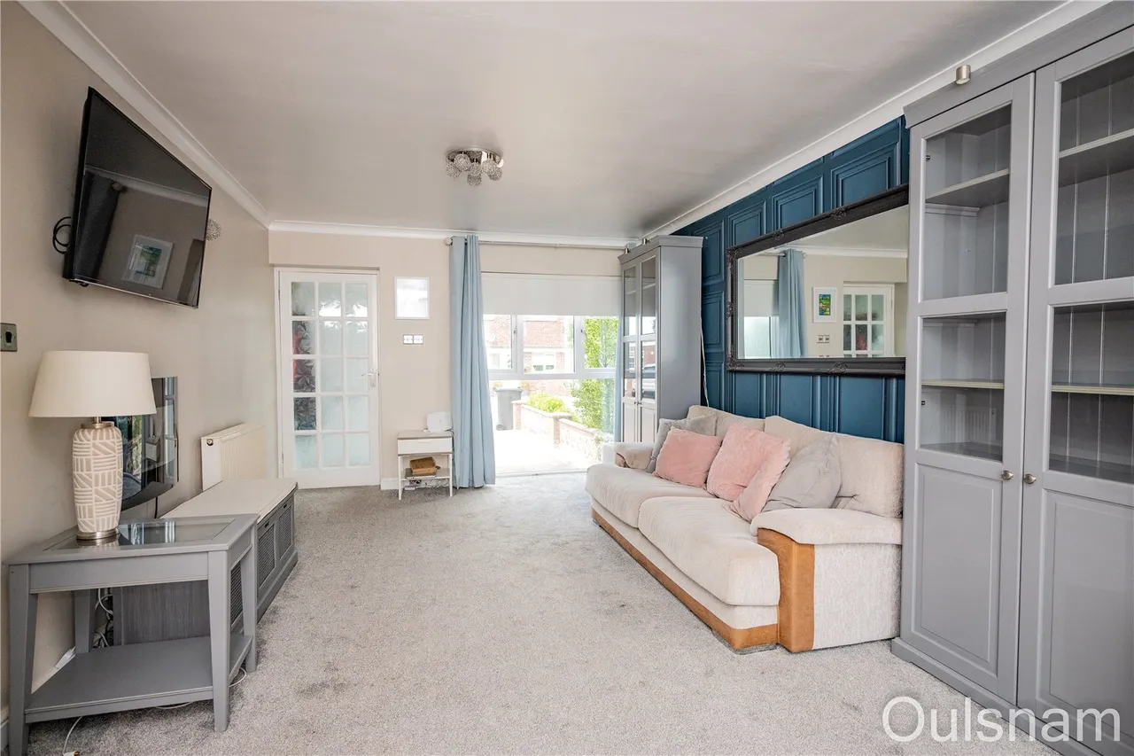 Belvedere Drive, Bromsgrove, Worcestershire, B61 0AJ, photo 2