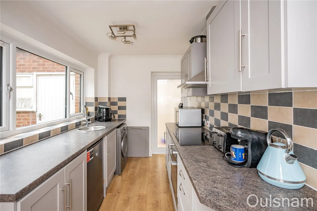 Belvedere Drive, Bromsgrove, Worcestershire, B61 0AJ, photo 3