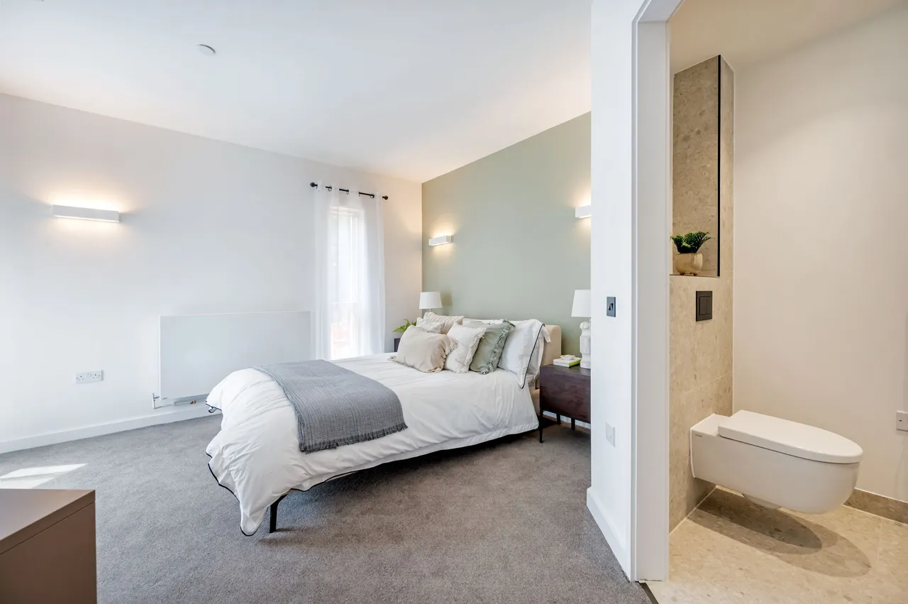 Acton, W3, photo 13