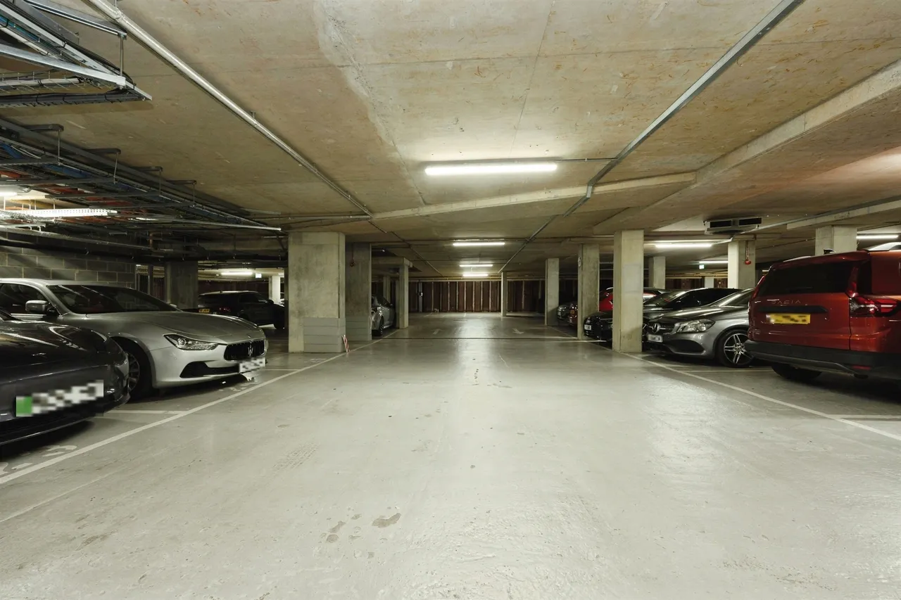 Olympic Way, Wembley, HA9, photo 7