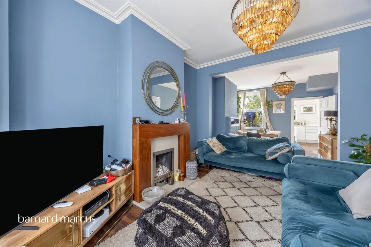 Whitehorse Road, Croydon, photo 6