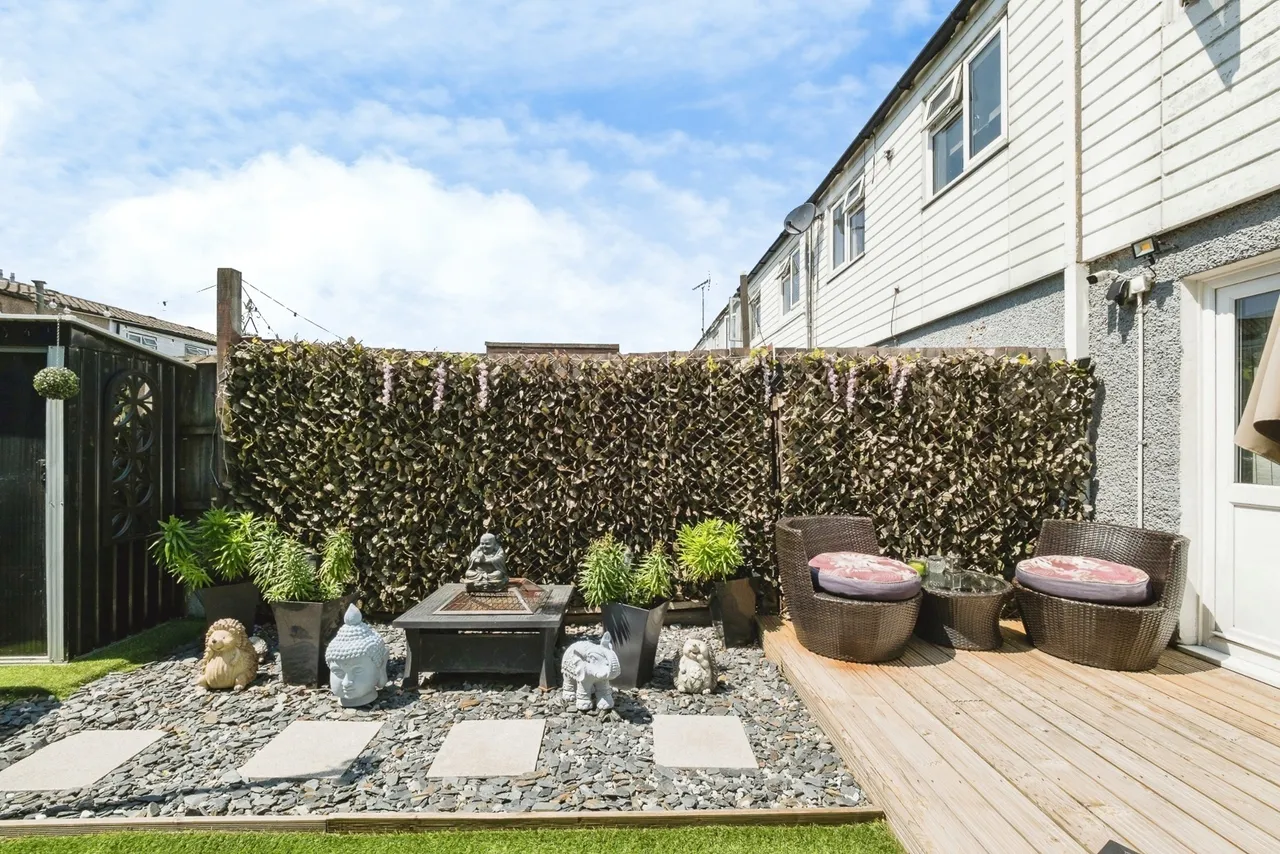 Foxglove Road, South Ockendon, Essex, RM15, photo 4
