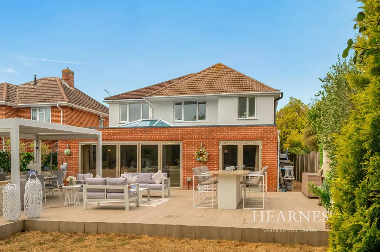 Petersfield Road, BH7, photo 3