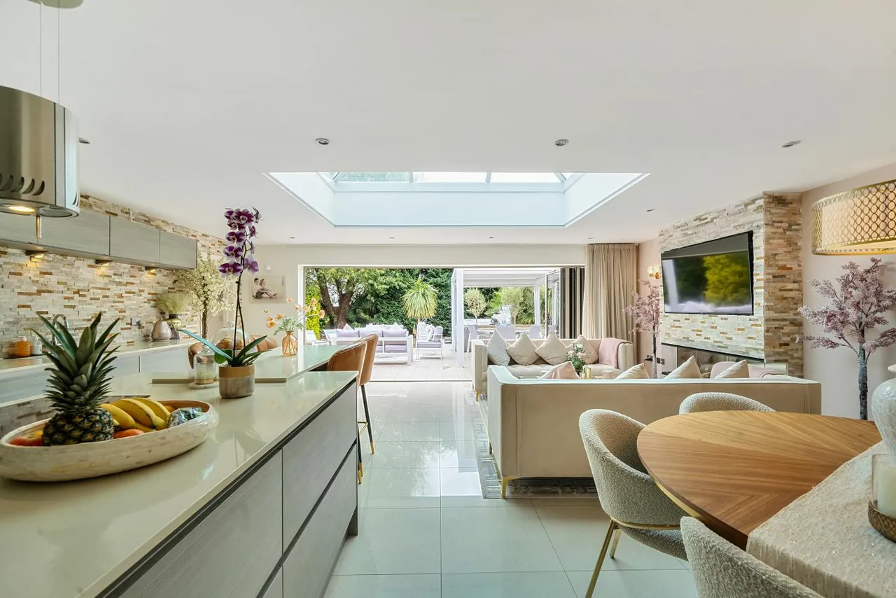 Petersfield Road, BH7, photo 8