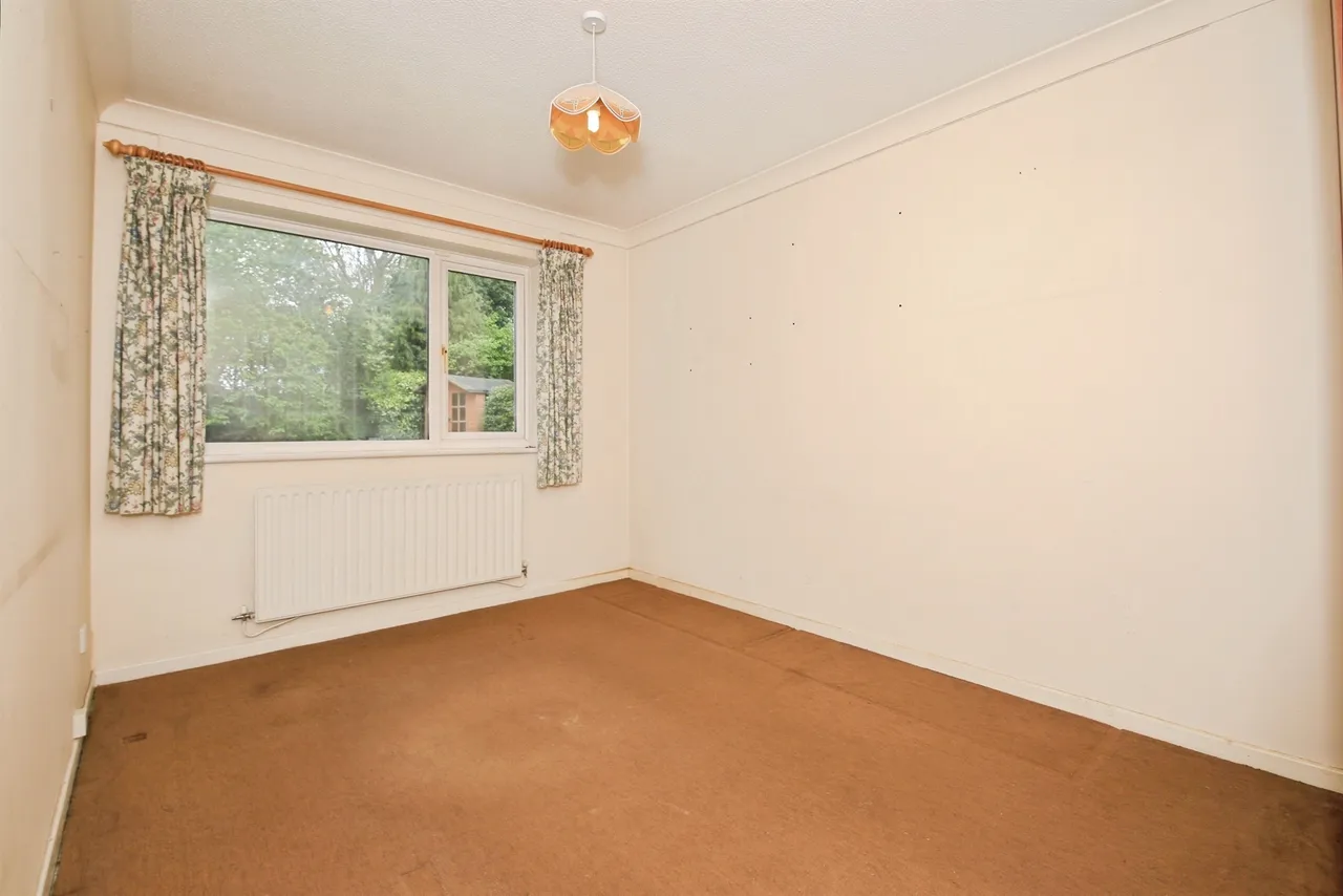 Earlswood, Orton Brimbles, PE2, photo 9