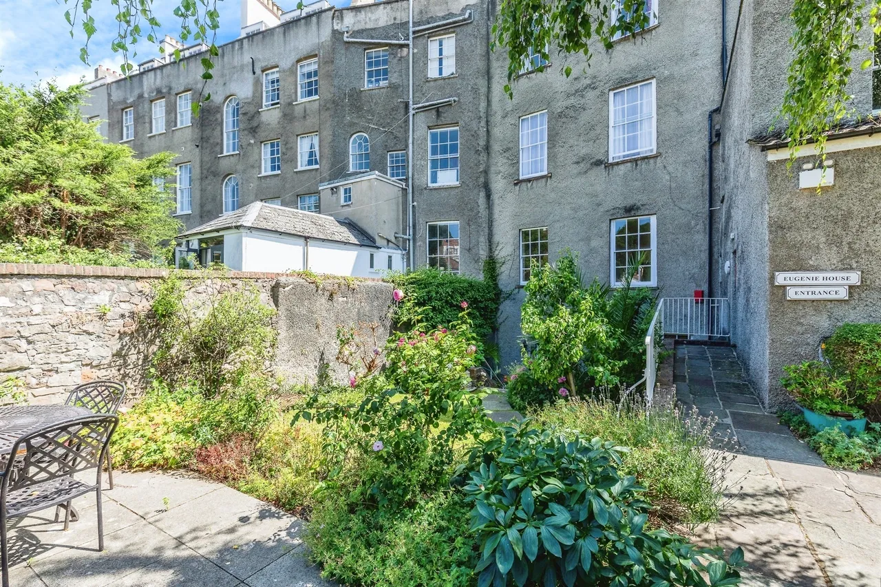 Royal York Crescent, Clifton, Bristol, photo 10