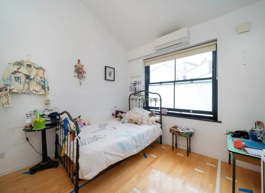 Kenilworth Road, Bow, E3, photo 12