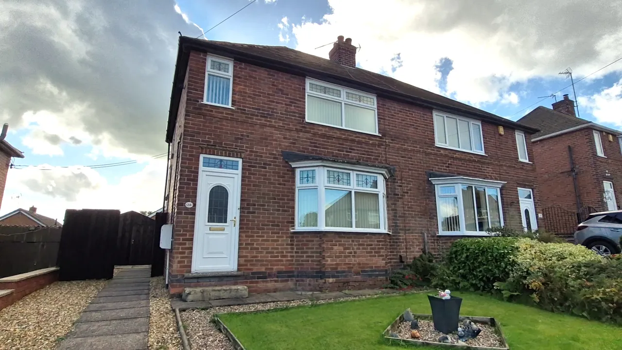 3 bed house for sale, Kirkman Road, Loscoe, DE75