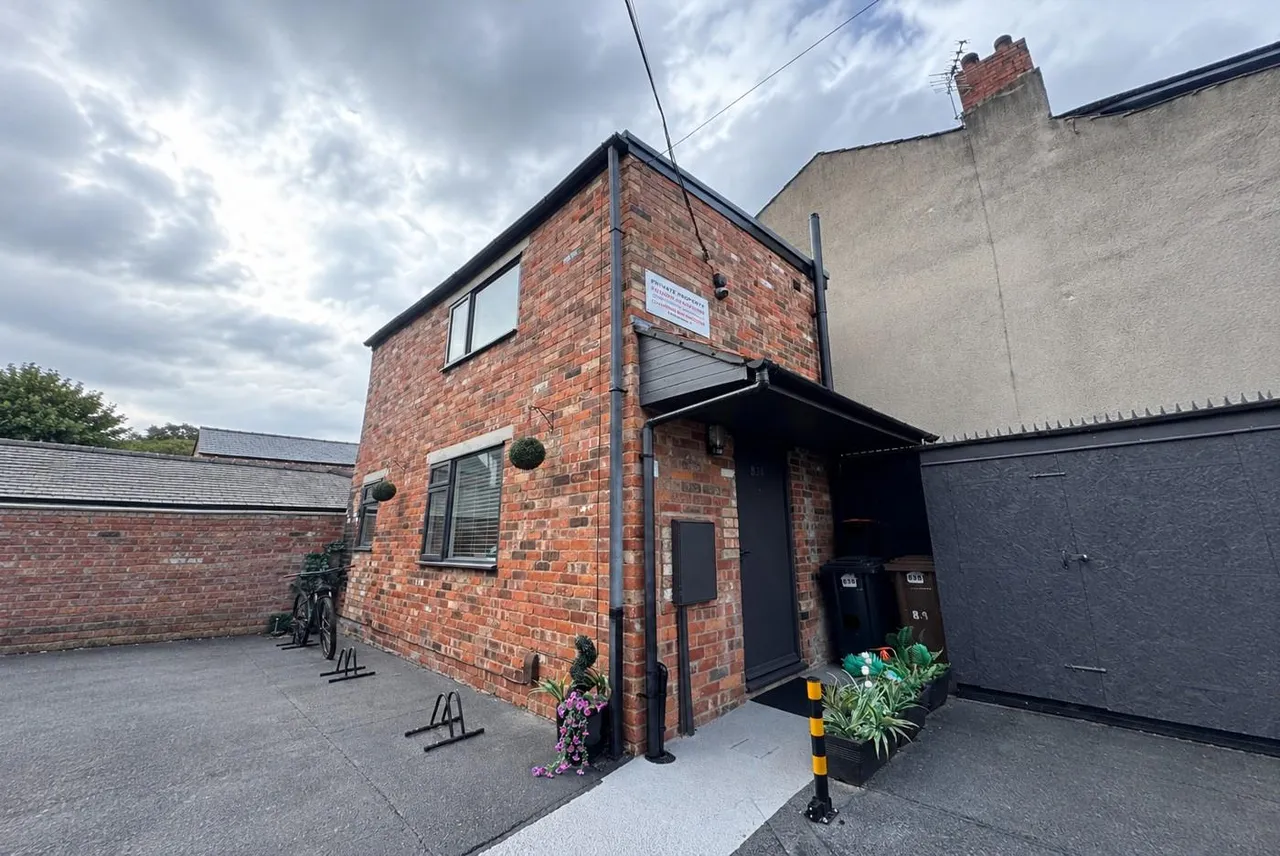 1 bed house to rent, High Street, Lincoln, LN5