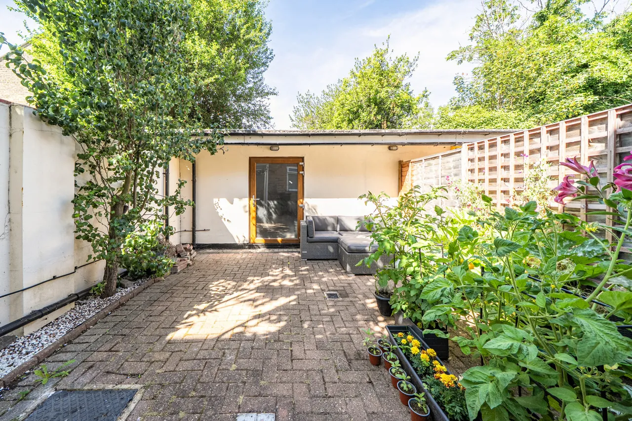 Coldershaw Road, Ealing, W13, photo 13