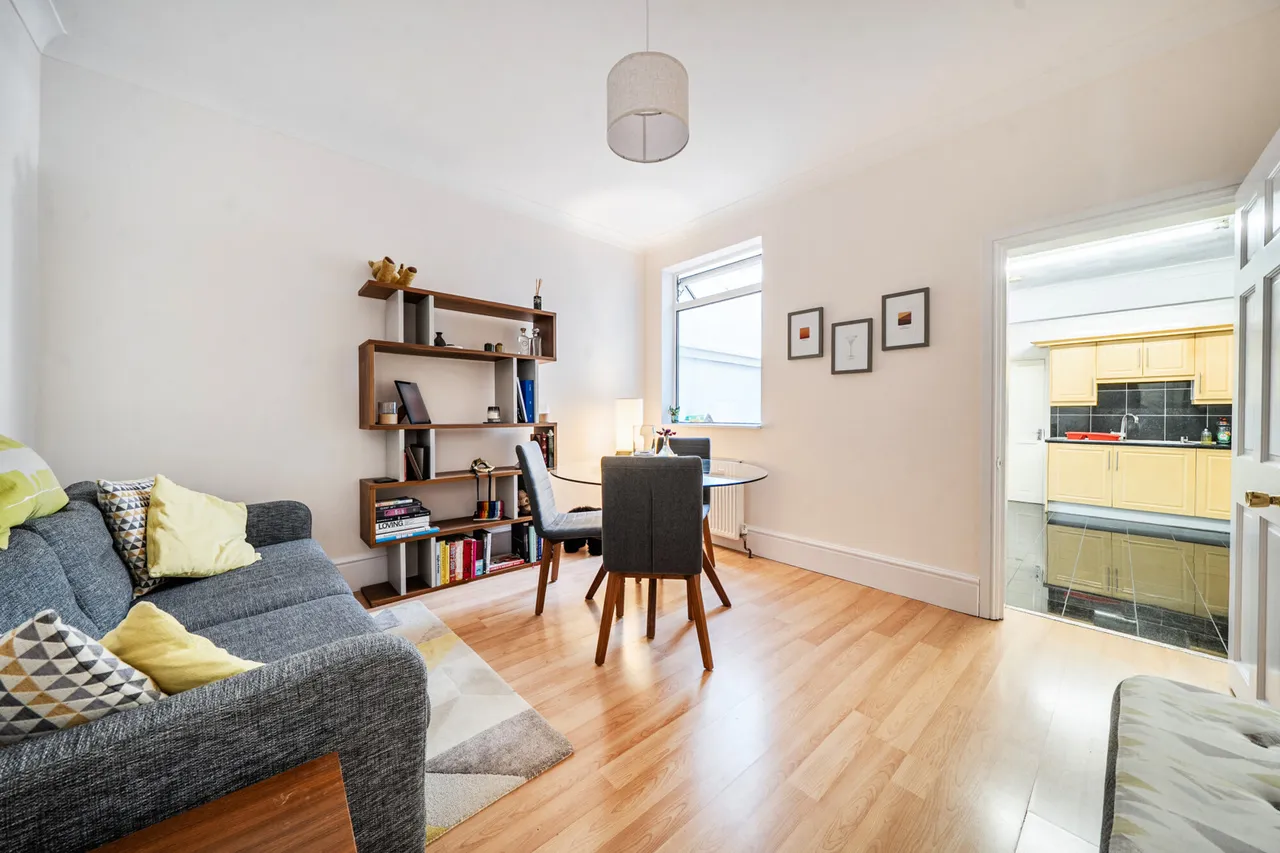 Coldershaw Road, Ealing, W13, photo 18