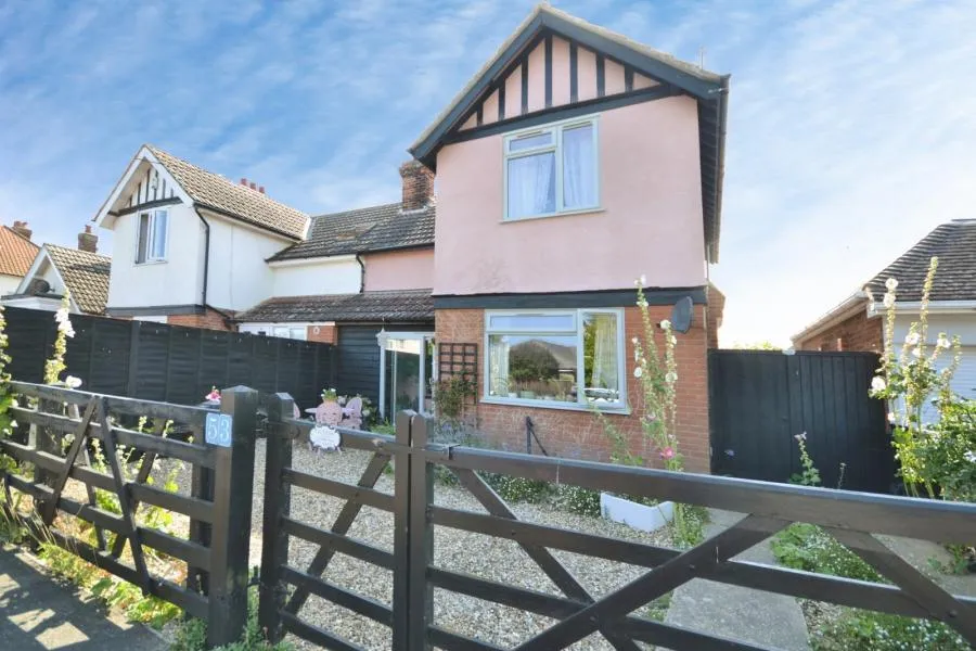 3 bed house for sale, St. Georges Road, Felixstowe, IP11