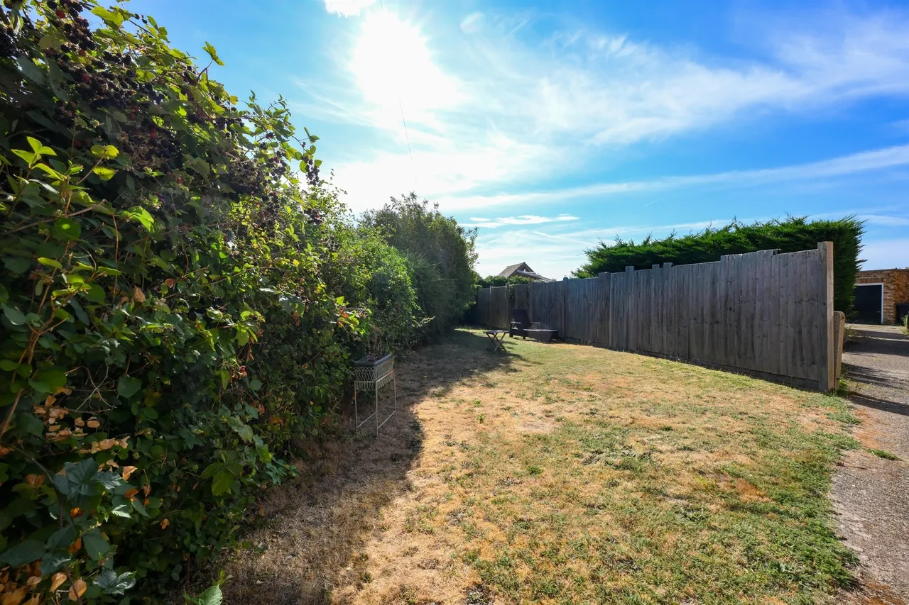 Admirals Walk, Hoddesdon, EN11, photo 14