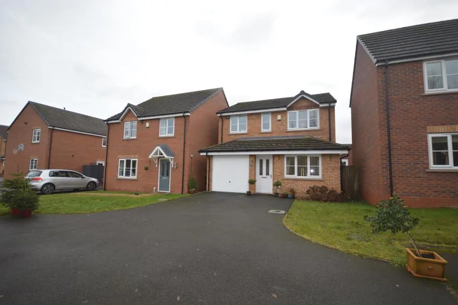 3 bed house for sale, Lloyd Grove, Shifnal