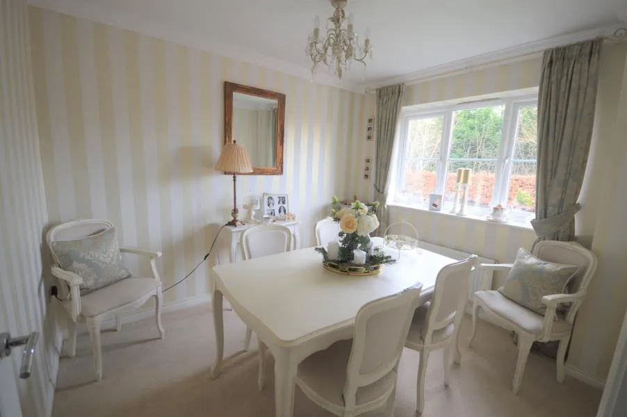 Lloyd Grove, Shifnal, photo 2