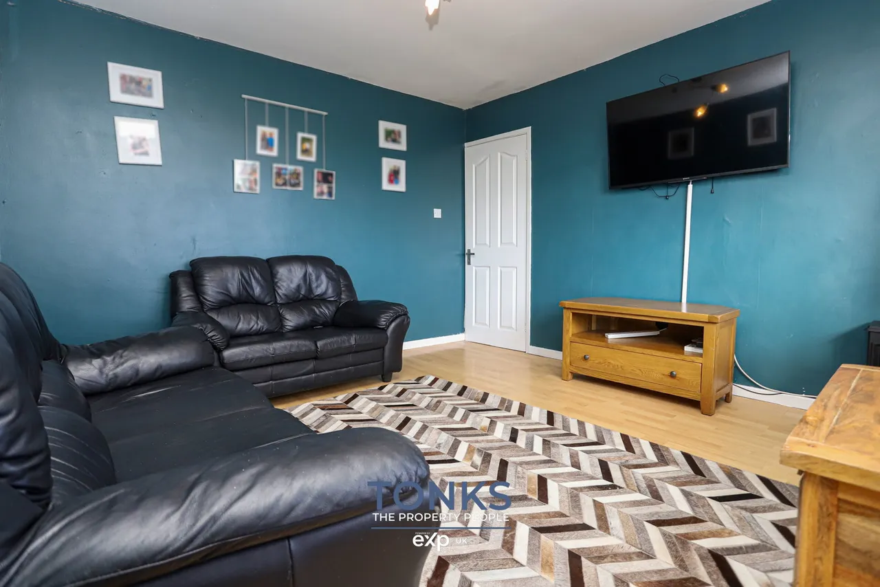 Manor Lane, Halesowen, B62, photo 3