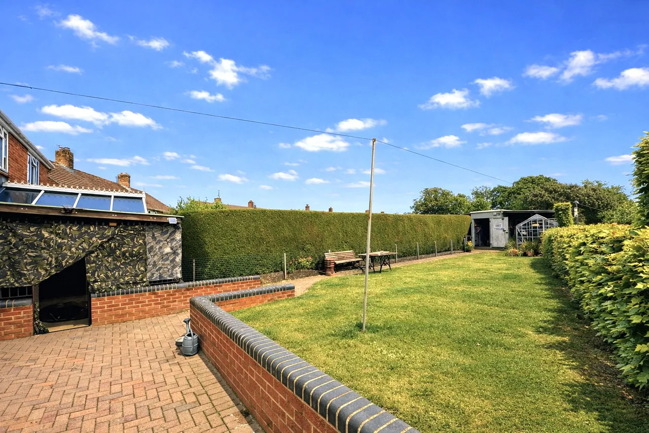 Goddards Close, Sherfield-on-Loddon, Hook, Hampshire, RG27 0EG, photo 10