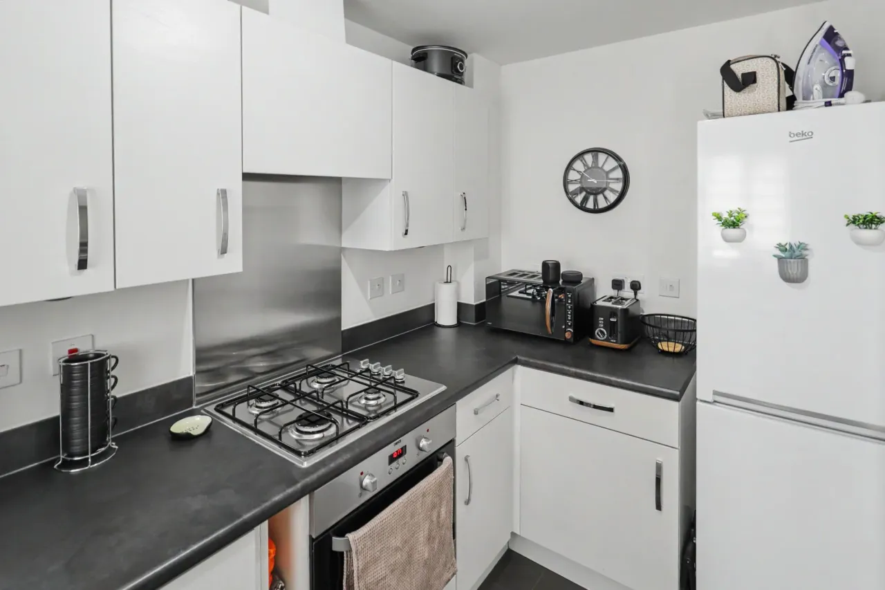 Booth Crescent, Telford, photo 10