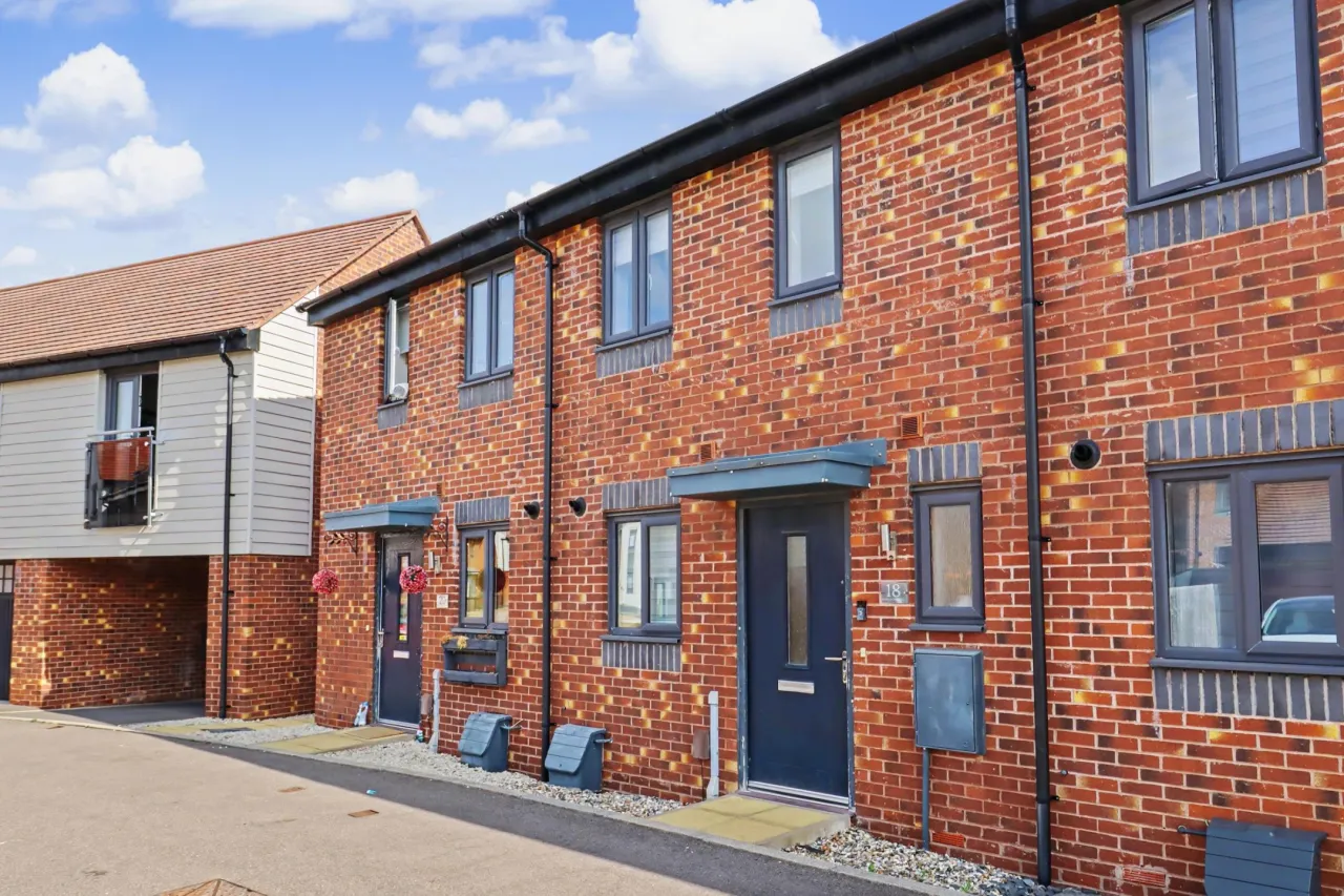 2 bed property for sale, Booth Crescent, Telford