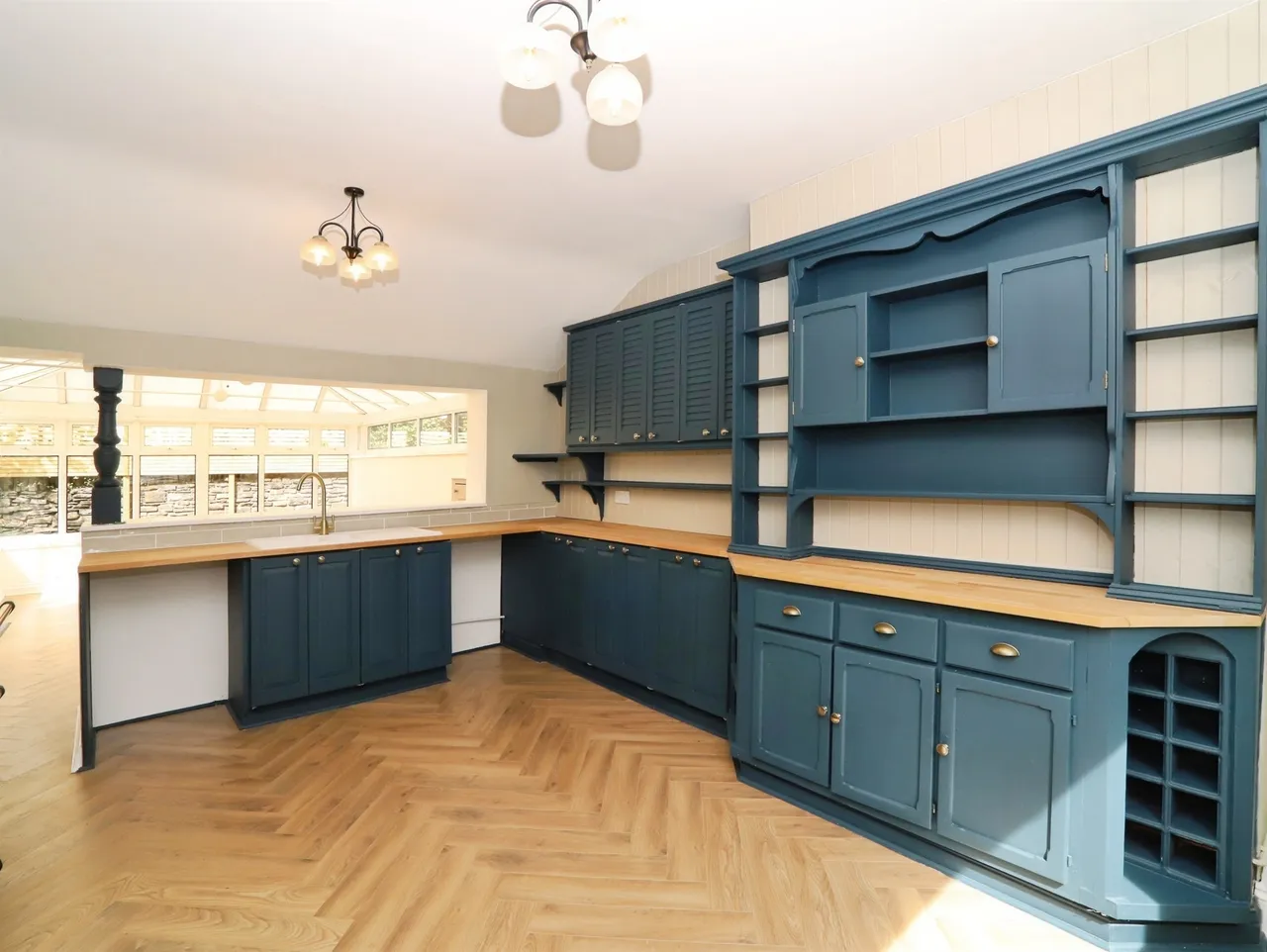 Woodland Crescent, Abercynon, Mountain Ash, photo 6