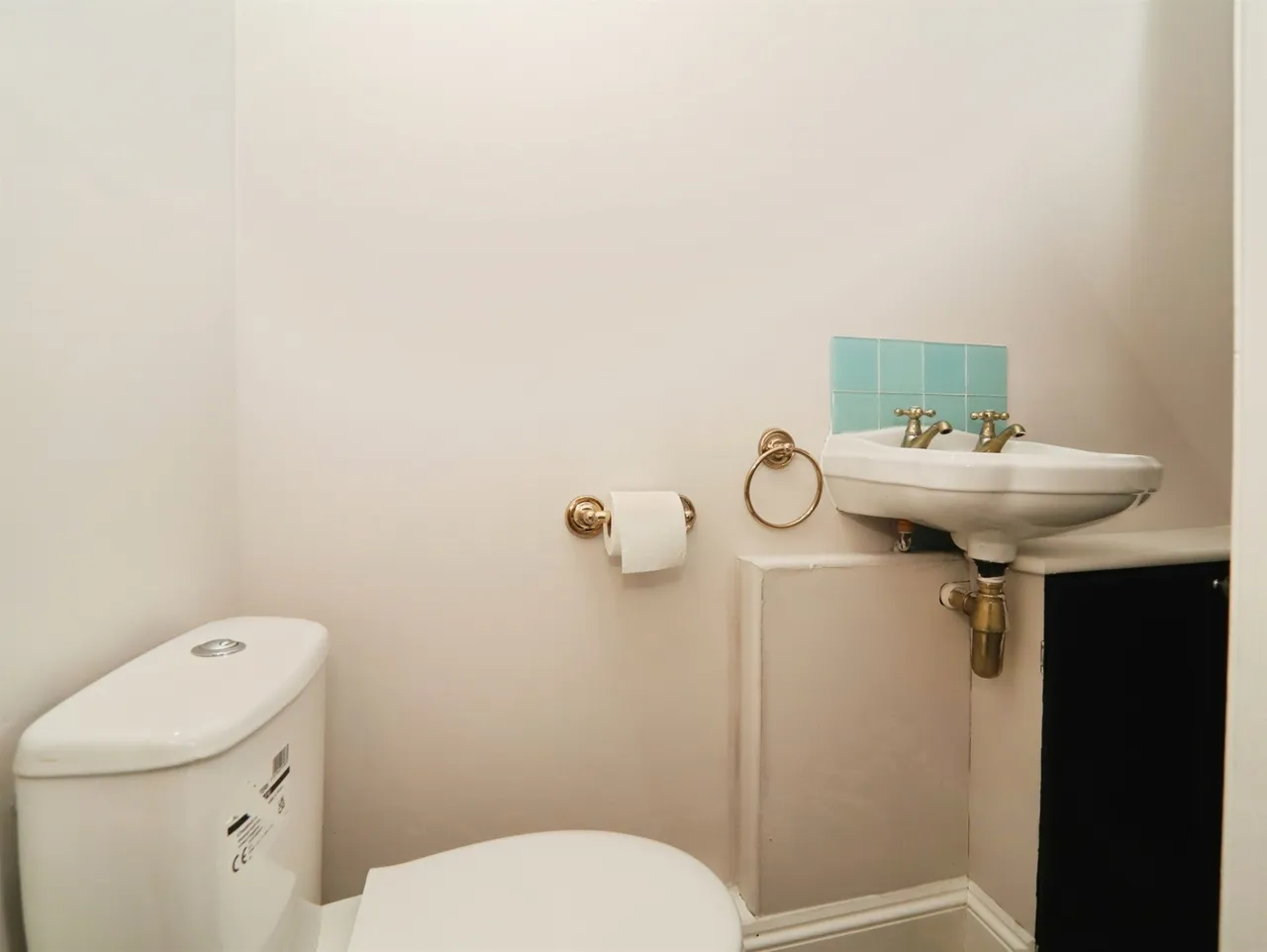 Woodland Crescent, Abercynon, Mountain Ash, photo 12