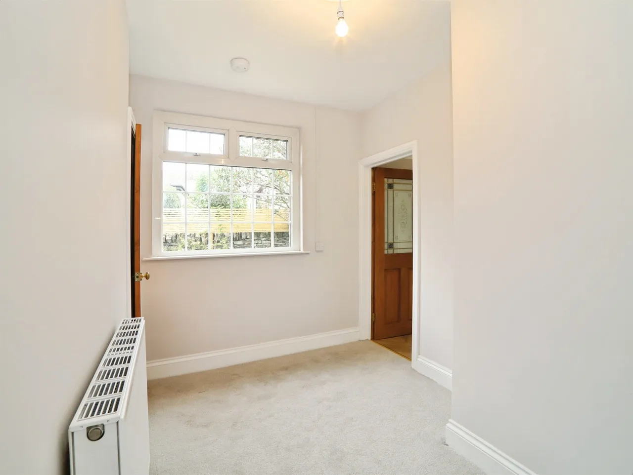 Woodland Crescent, Abercynon, Mountain Ash, photo 11