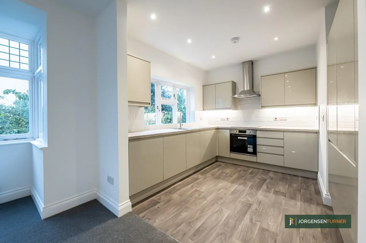 South Side, Hammersmith, W6, photo 2