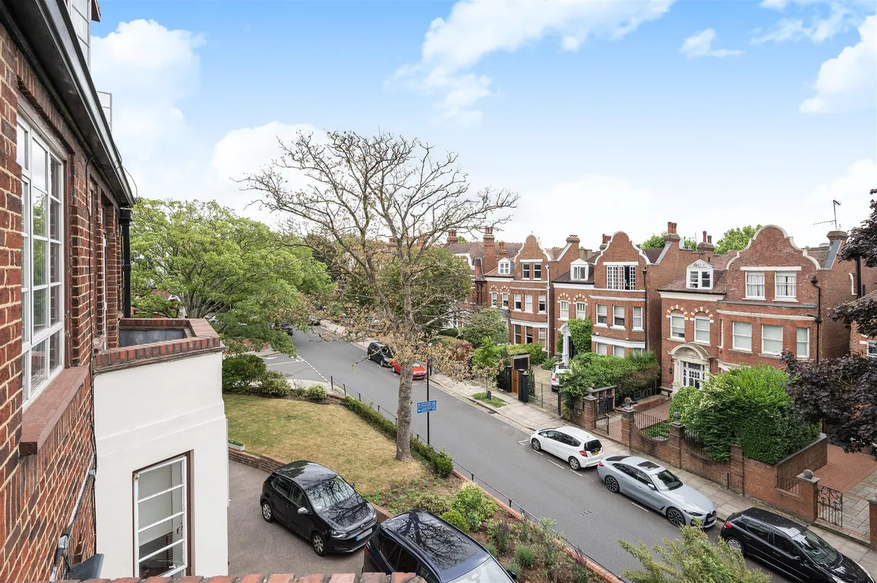 Frognal Lane, Hampstead, NW3, photo 11