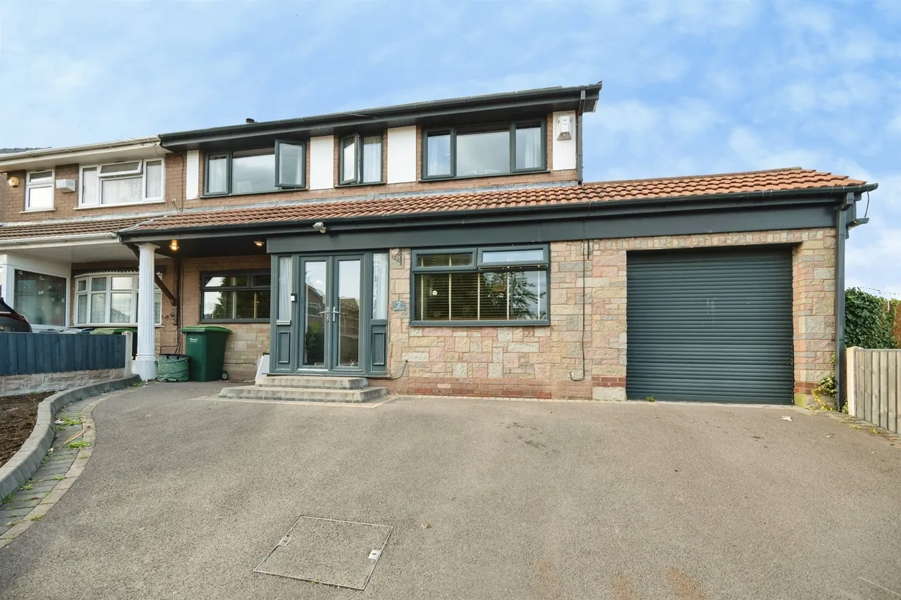 5 bed house for sale, Buckingham Road, Rowley Regis, B65