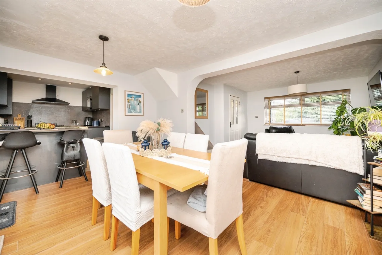 Buckingham Road, Rowley Regis, B65, photo 5