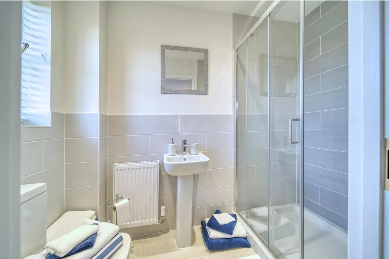 Maddoxford Gardens, Boorley Green, photo 9