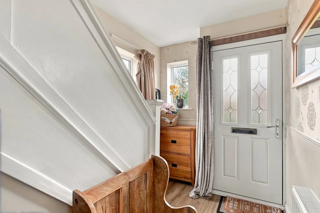 Almsford Drive, Acomb, YO26, photo 10