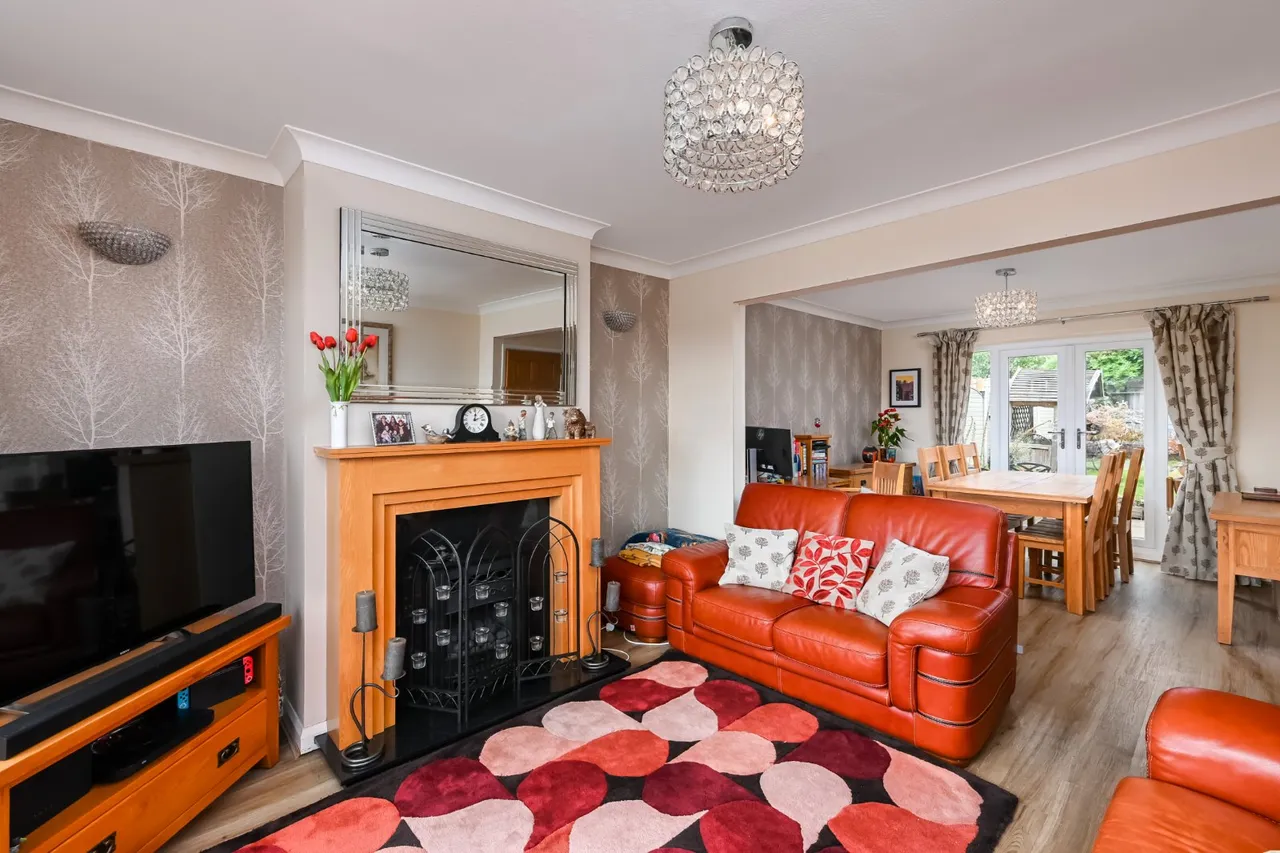 Almsford Drive, Acomb, YO26, photo 4