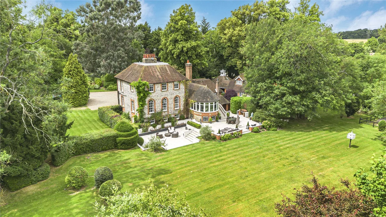 5 bed house for sale, Holmer Ridings, Holmer Green