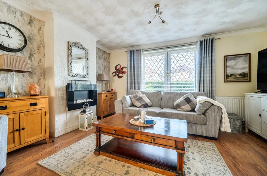 Moreton Way, Slough, SL1, photo 8
