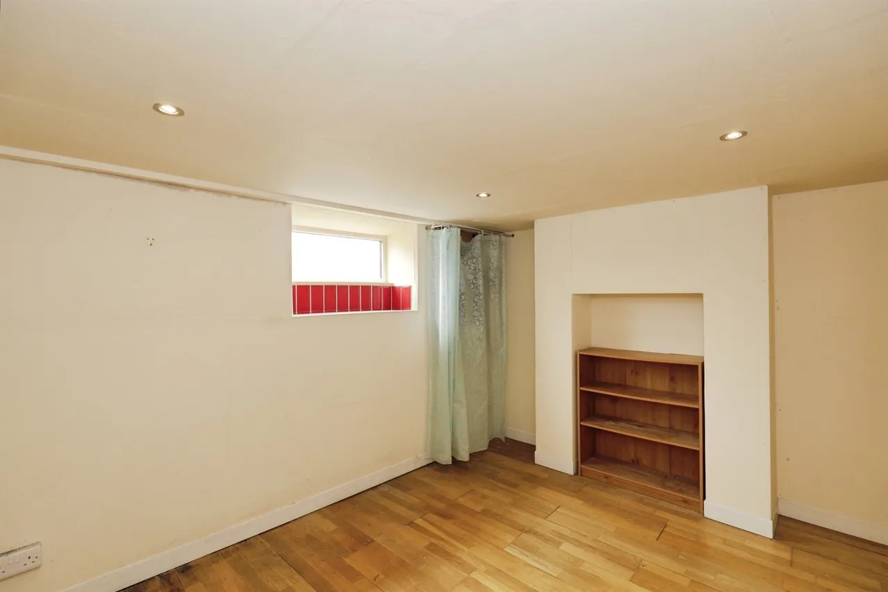 Nydd Vale Terrace, Harrogate, HG1, photo 11