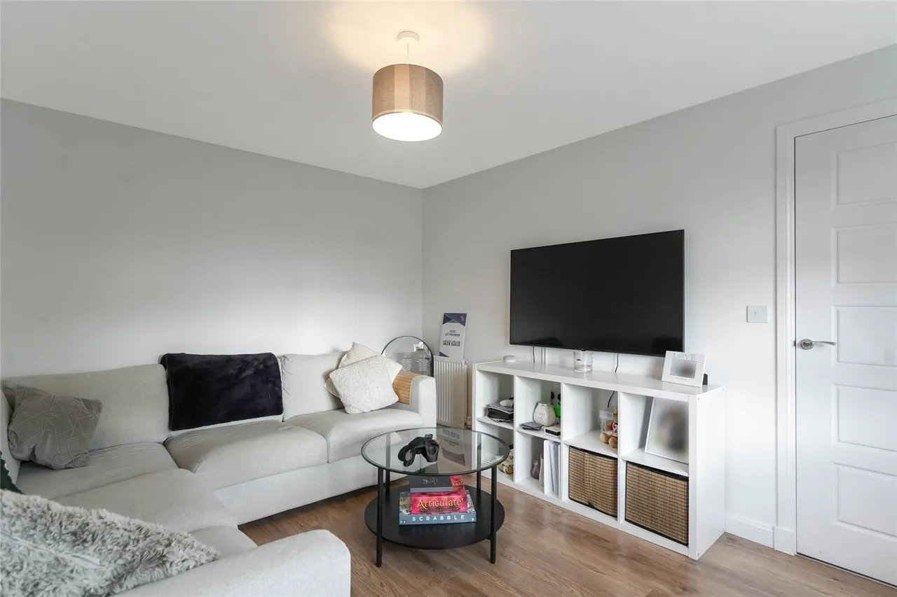 Riverway Place, Stirling, Stirlingshire, FK8, photo 3