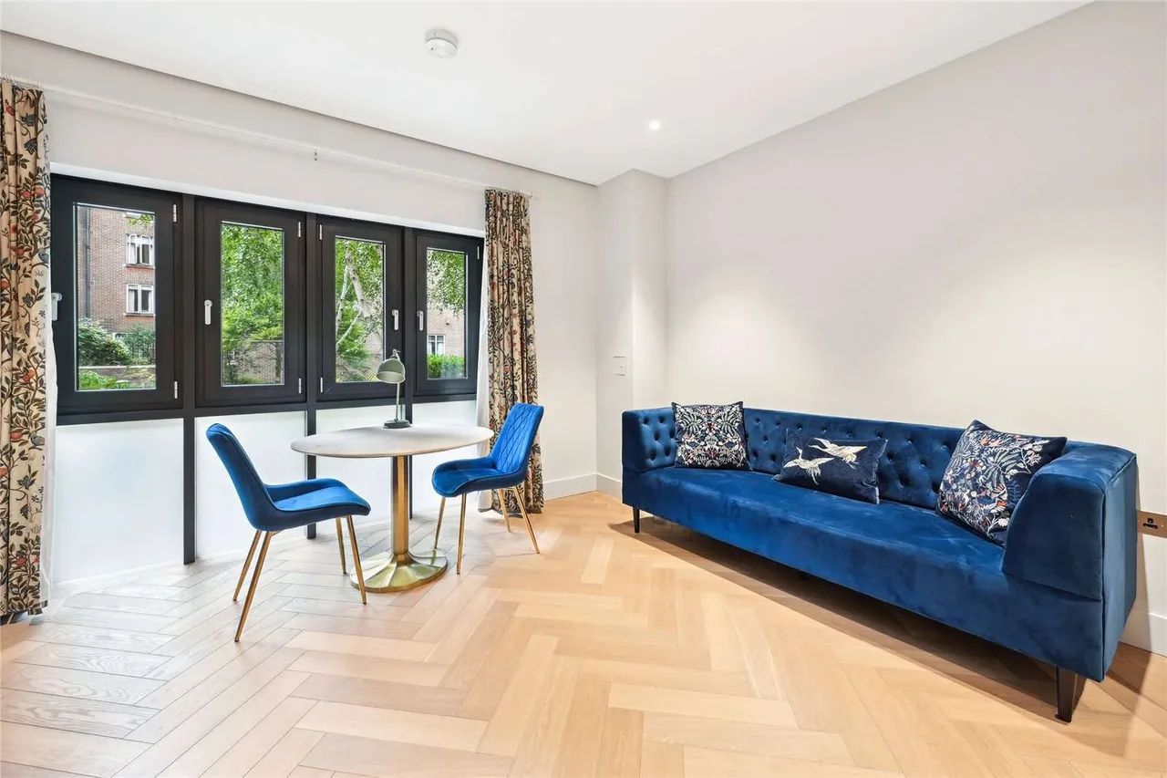 1 bed flat to rent — Chimes Apartments, 99-105 Horseferry Road, Westminster, London, SW1P 2DX