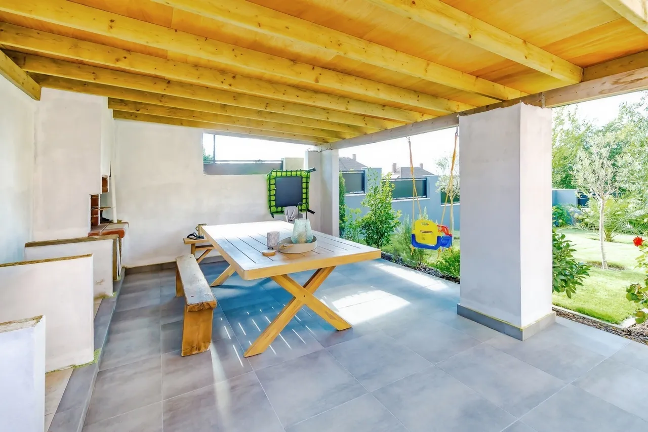 Rowdown Crescent, New Addington, Croydon, CR0, photo 16