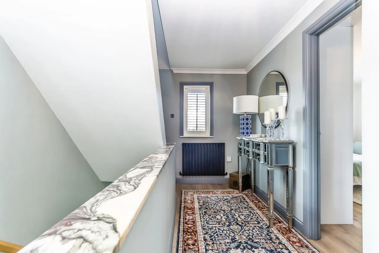 Rowdown Crescent, New Addington, Croydon, CR0, photo 8
