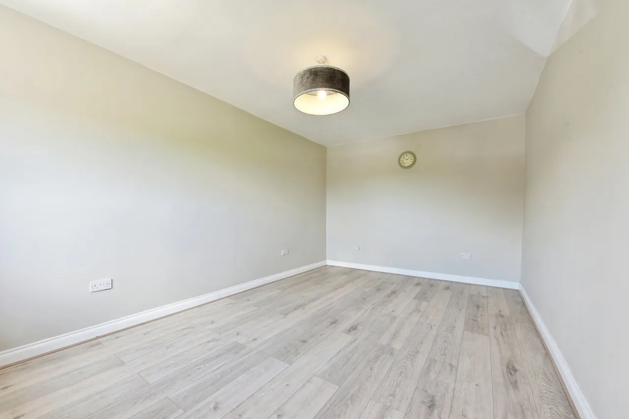 Greenwood Crescent, Sheffield, South Yorkshire, S9, photo 8