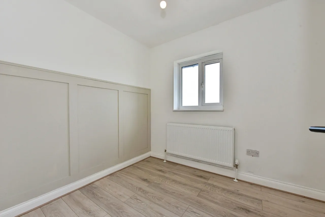 Greenwood Crescent, Sheffield, South Yorkshire, S9, photo 11
