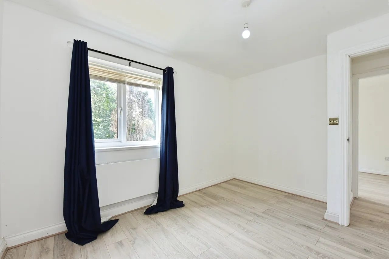 Greenwood Crescent, Sheffield, South Yorkshire, S9, photo 18