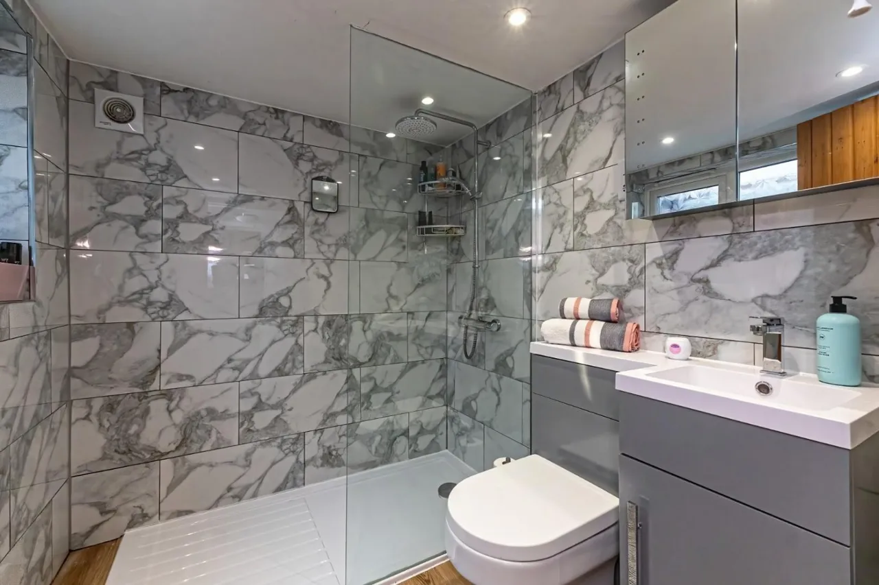 New Road, Leighton Buzzard, LU7, photo 8