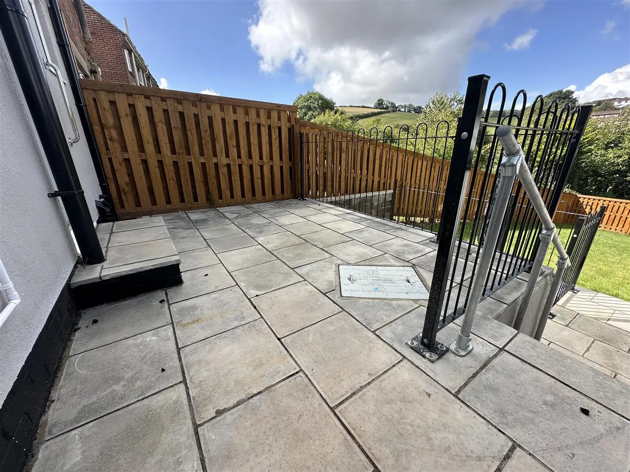 Elizabeth Avenue, Brixham, photo 15