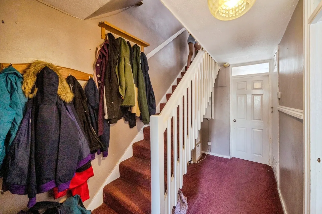 Ruthven Close, Bletchley, Milton Keynes, Buckinghamshire, MK2, photo 7